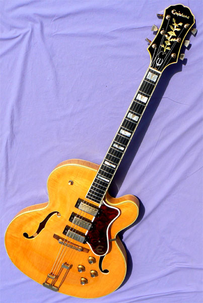 ギター Epiphone emperor by Gibson Guitarra elétrica Epiphone Collection Emperor Swingster